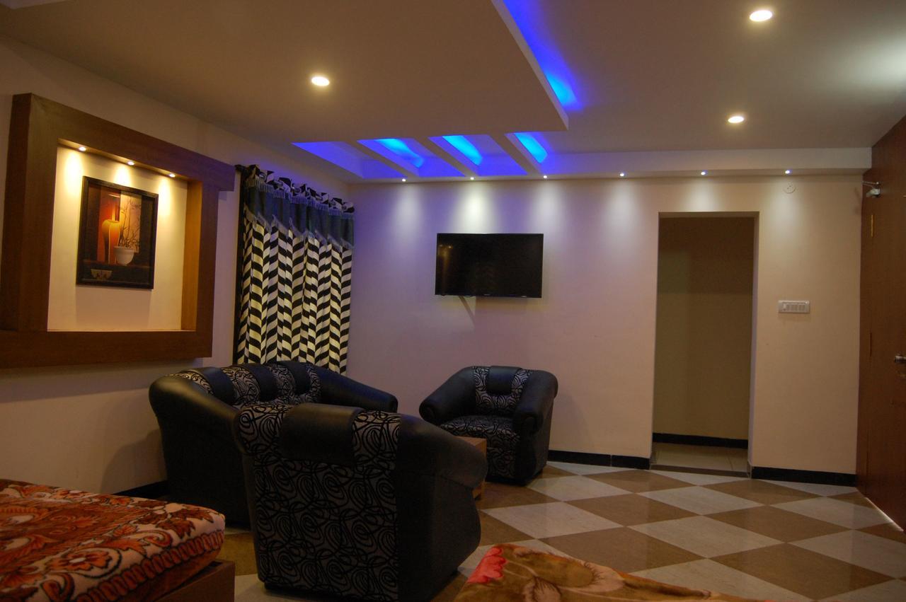 Ezhil Residency Hotel Kodaikanal Exterior foto