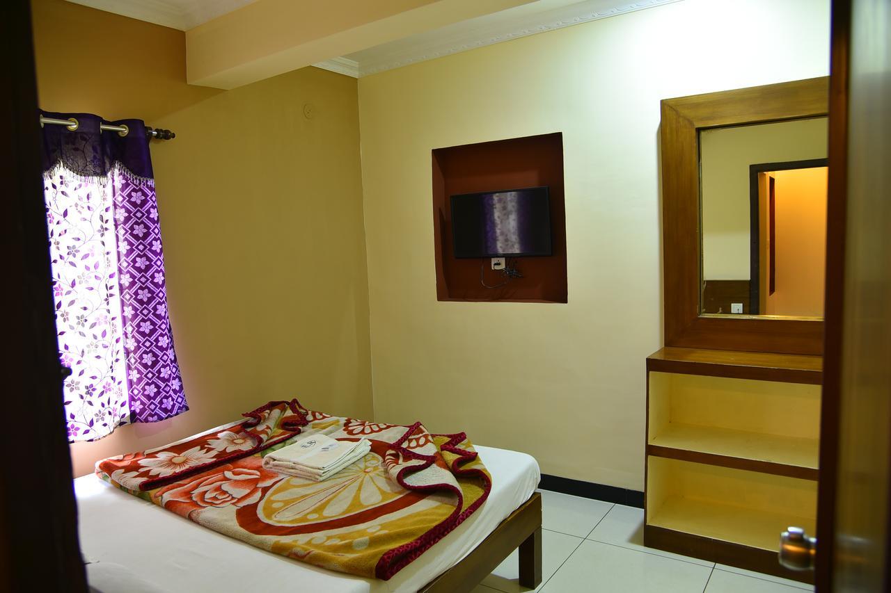 Ezhil Residency Hotel Kodaikanal Exterior foto