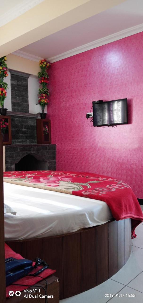 Ezhil Residency Hotel Kodaikanal Exterior foto